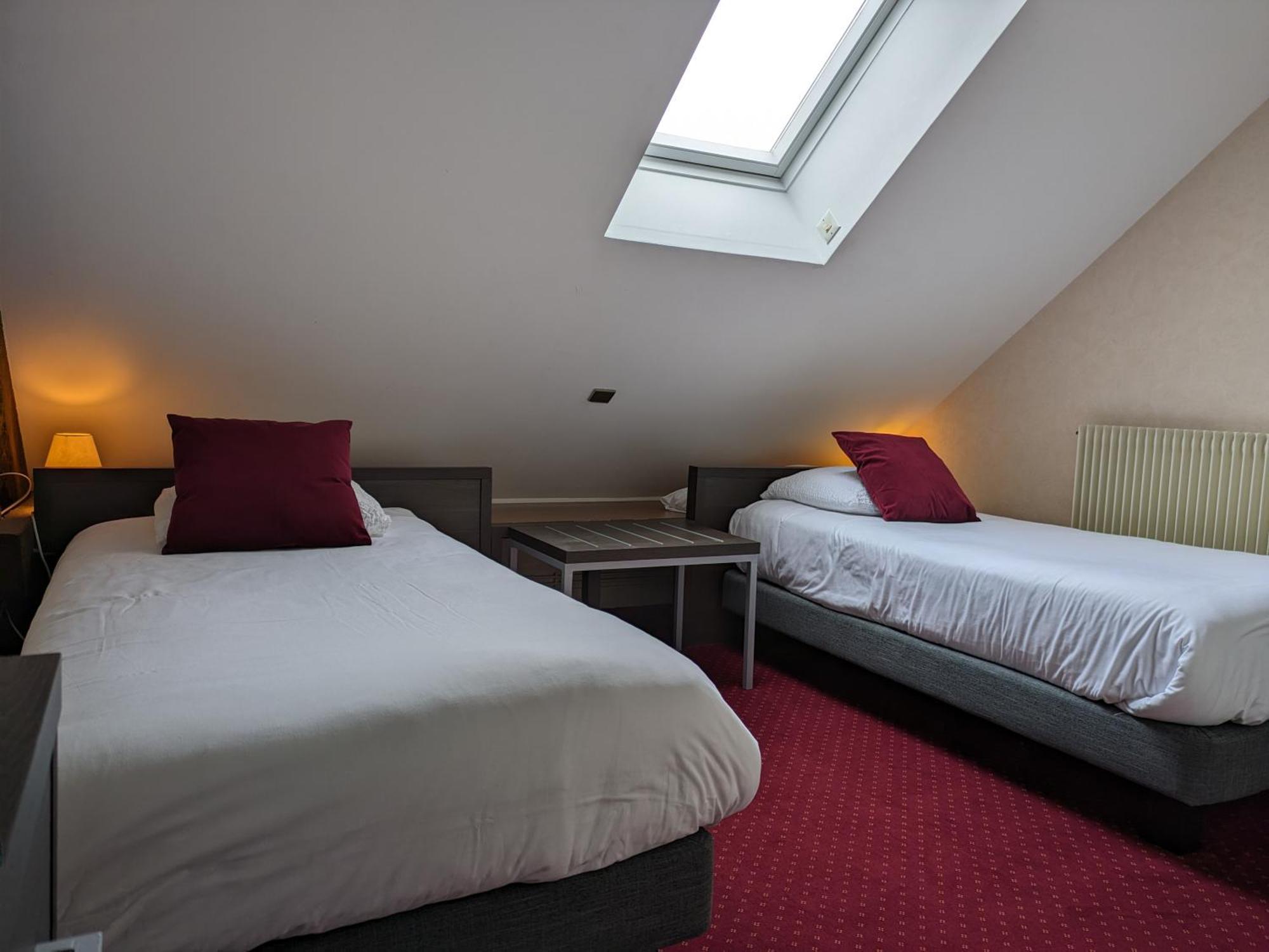 Logis Hotel Le Saint Florent Mont-pres-Chambord Exterior photo